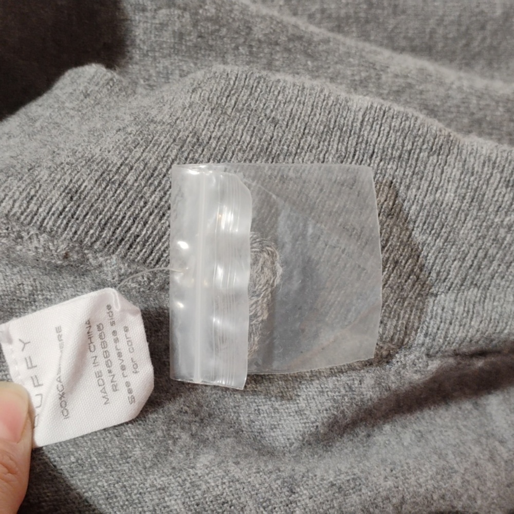 SALE! NWOT Duffy Cashmere Sweater Sz.XS Has A Flaw SEE Pictures (BX13) - Picture 7 of 11